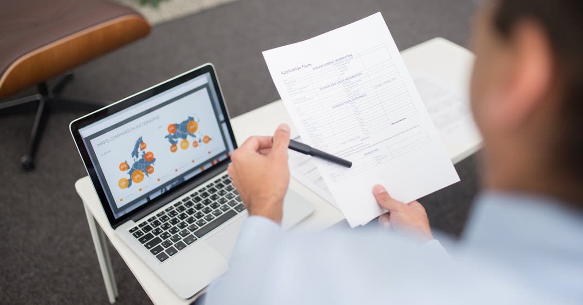 Secure connection between a bank and accounting software illustrated on screen